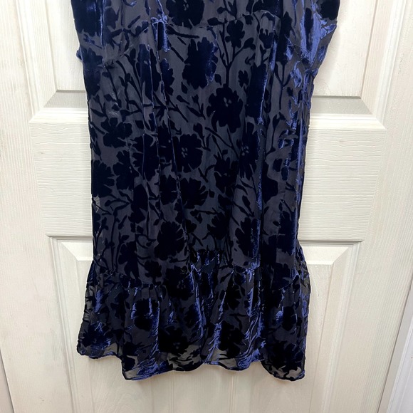 LoveShackFancy Alanis V-Neck Burnout Blue Velvet Ruffle Mini Dress Blue Size 6 - Picture 4 of 9
